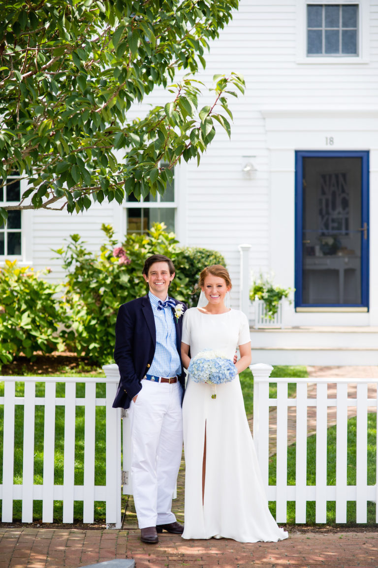 design-darling-wedding-on-nantucket-768x1154