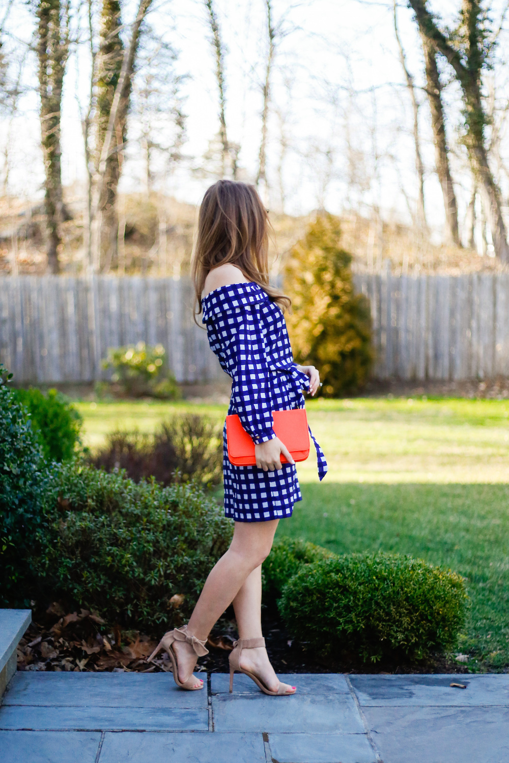 banana republic gingham dress and tan suede knot sandals on design darling