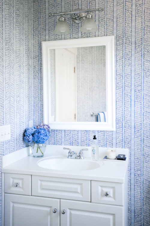 design darling nantucket bathroom with peter fasano jaya wallpaper