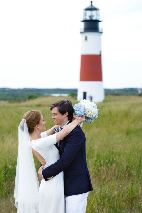 design darling wedding photos at sankaty lighthouse