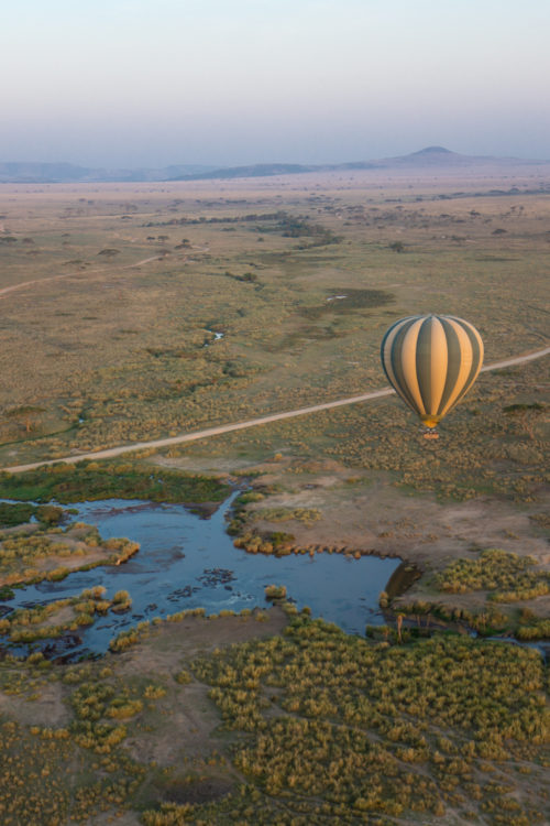 four seasons serengeti hot air balloon ride