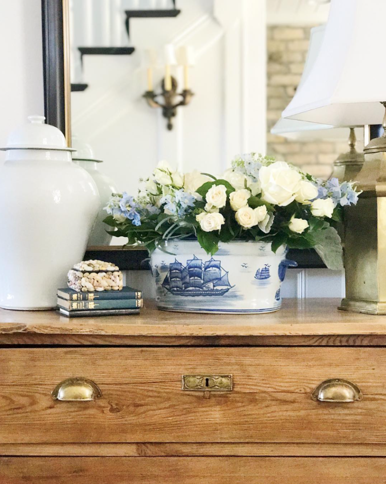 AN INSTAGRAM ACCOUNT THAT’S BASICALLY MY DREAM HOUSE | Design Darling