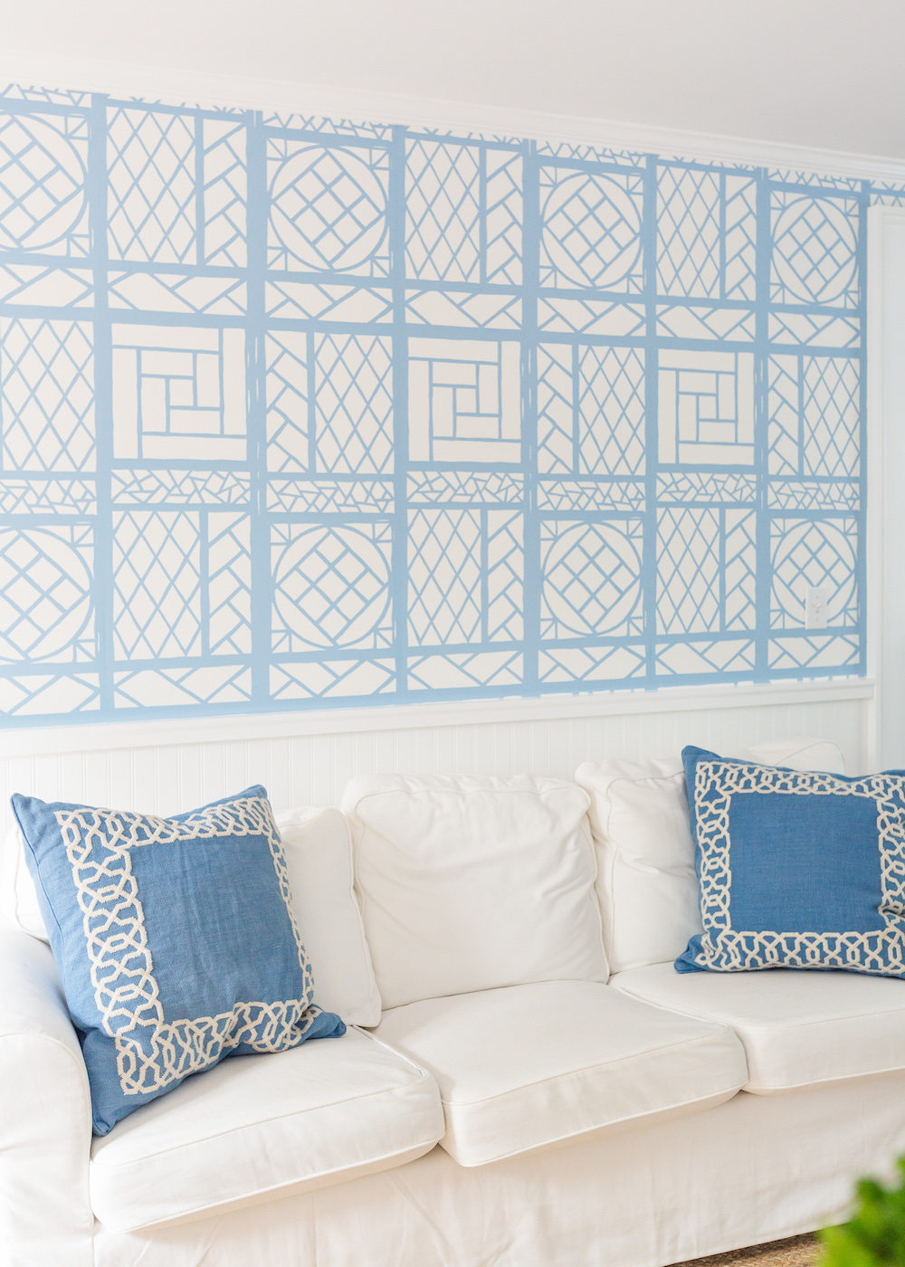 design darling playroom quadrille lyford trellis wallpaper french blue