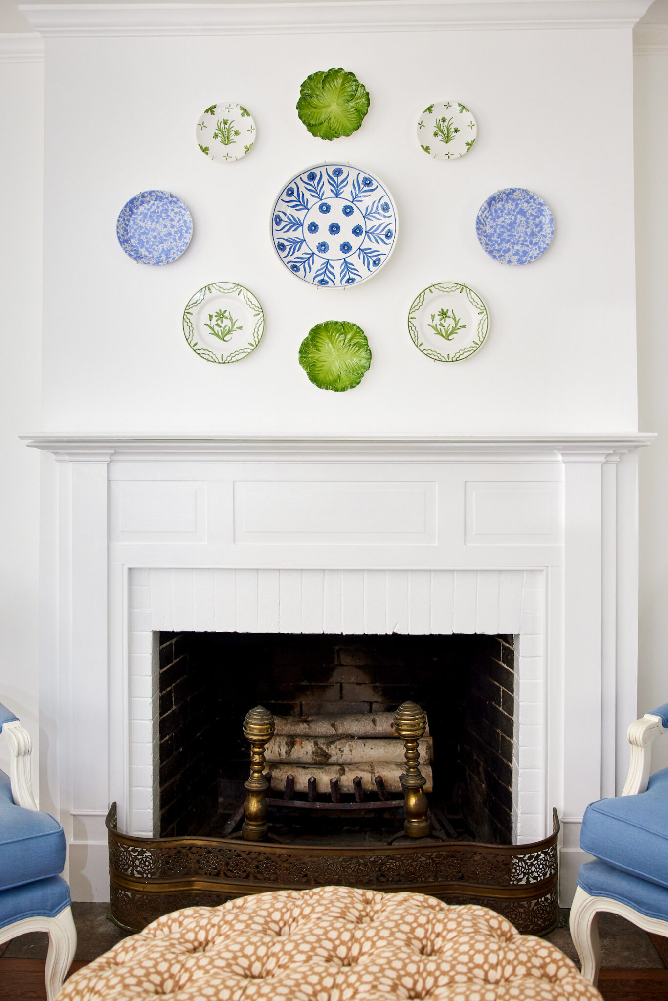 hanging-a-plate-wall-above-a-fireplace