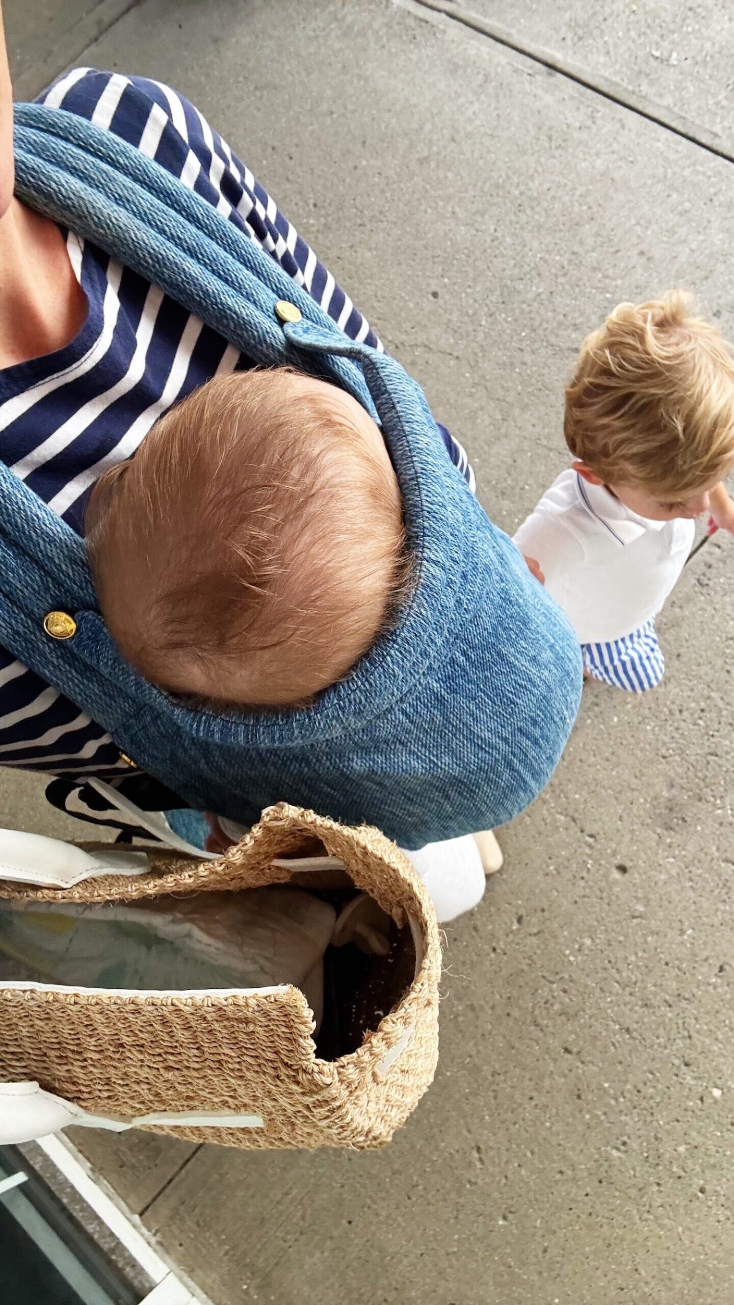 artipoppe denim baby carrier