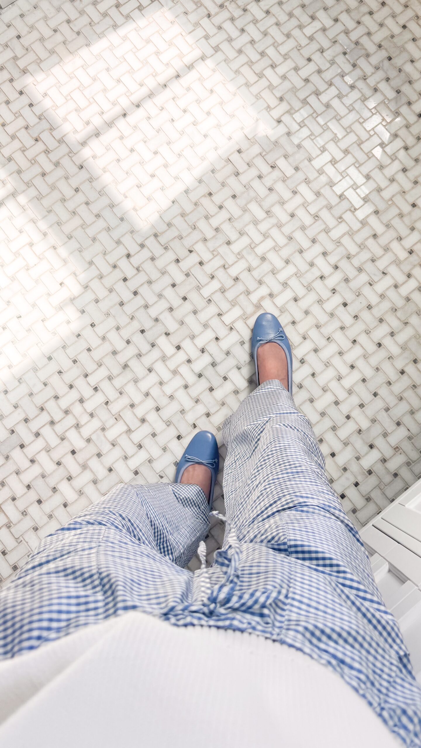 donni taffeta drawstring pants in cornflower gingham